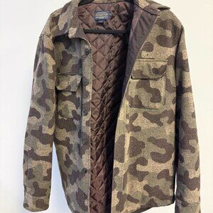 Pendleton Men's Camo Jacquard Quilted Shirt Jacket